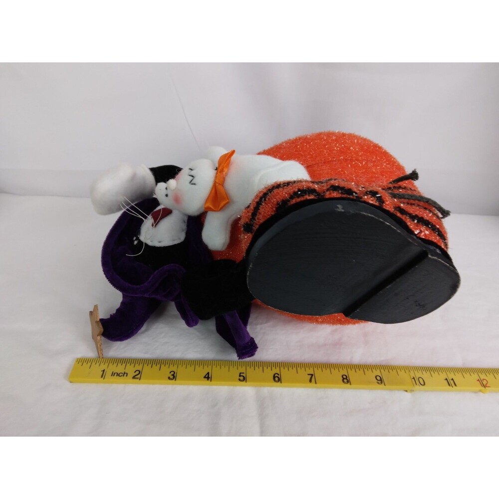 Witch Cat Halloween Decor Figurine Shelf Sitter Cute Halloween Decor Whimsical - Picture 8 of 9